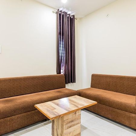 Treebo Trip Namaste Hotel Индор Екстериор снимка