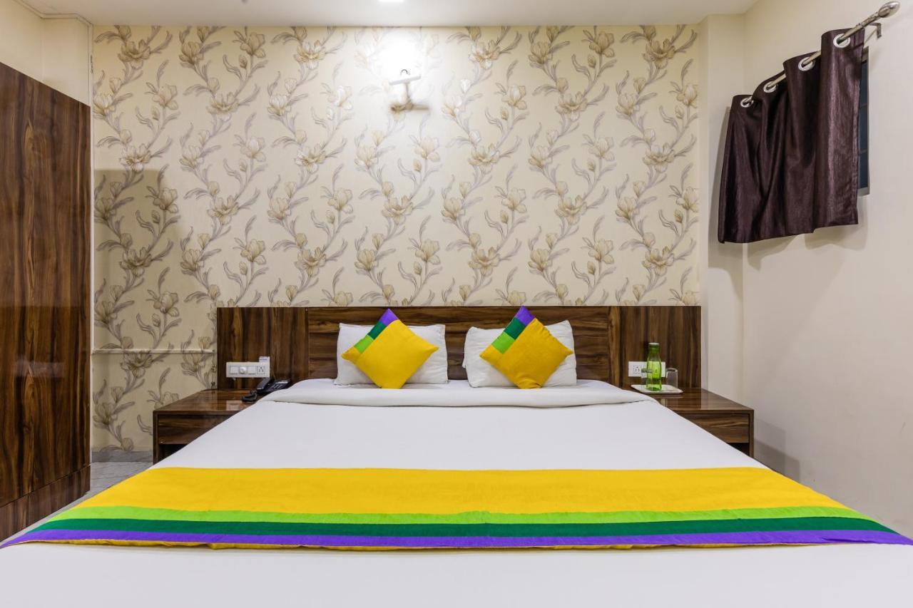 Treebo Trip Namaste Hotel Индор Екстериор снимка
