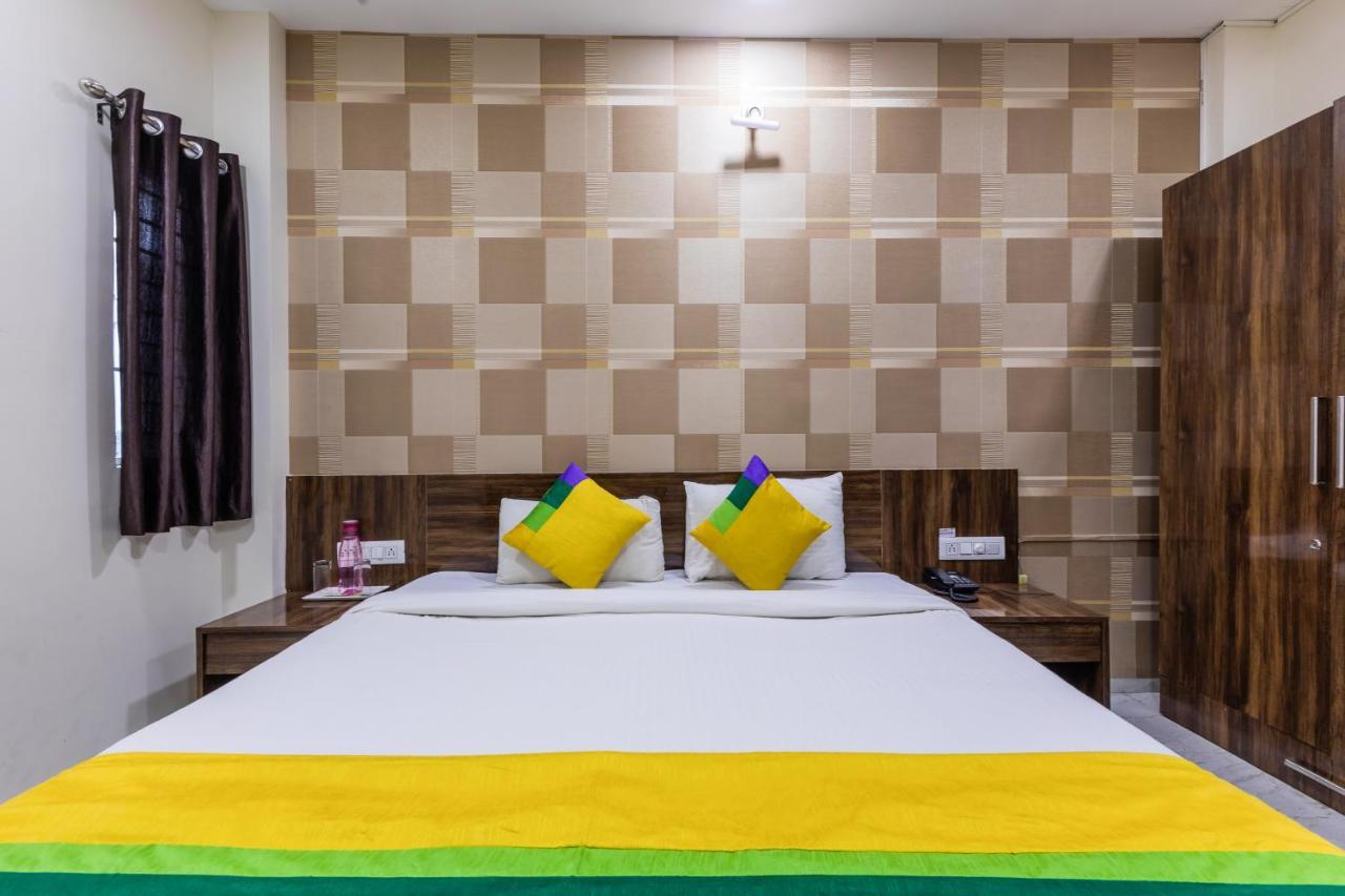 Treebo Trip Namaste Hotel Индор Екстериор снимка